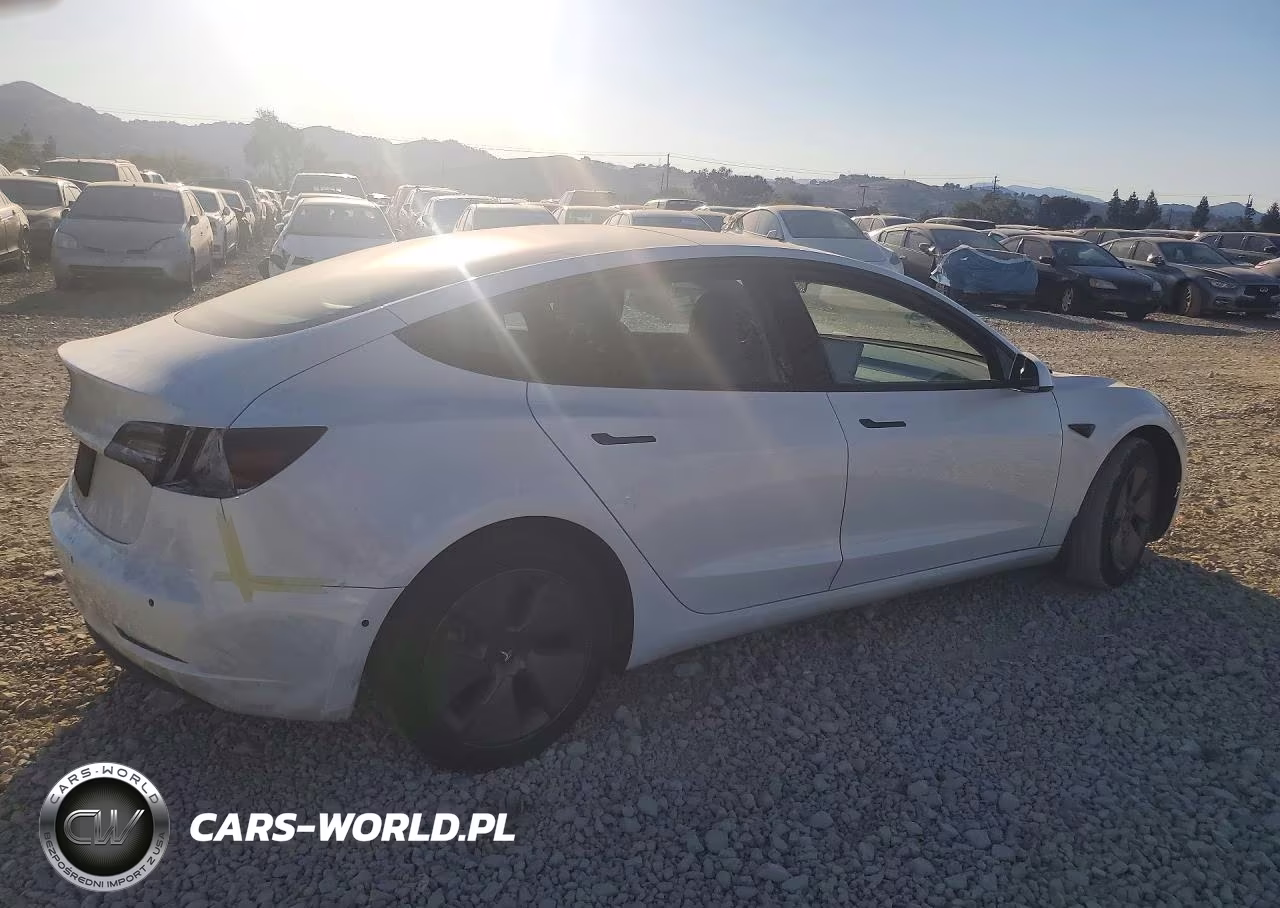 2022 Tesla Model 3 VIN:5YJ3E1EA8NF196784 - 3