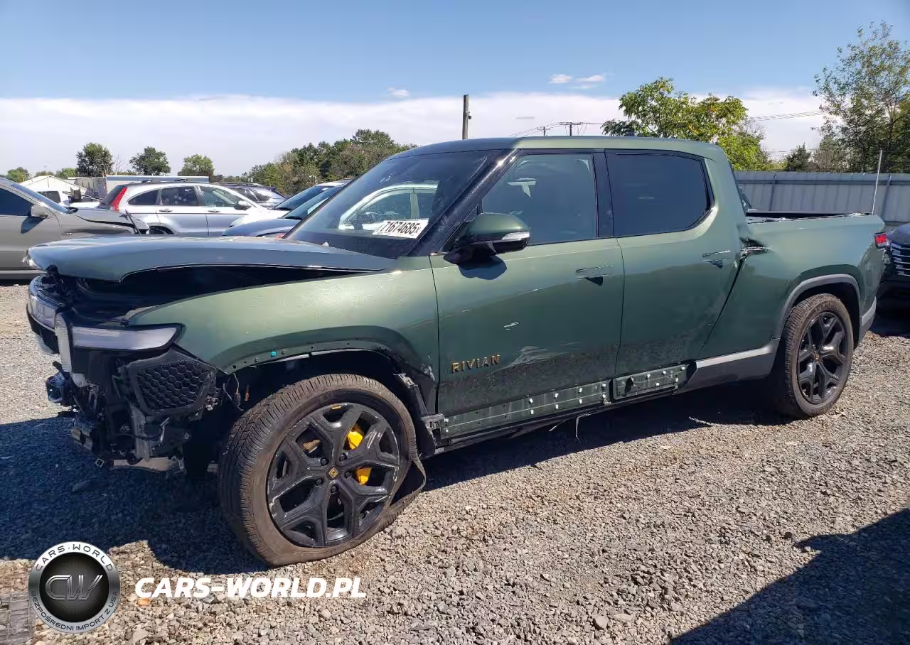 2022 Rivian R1T Adventure