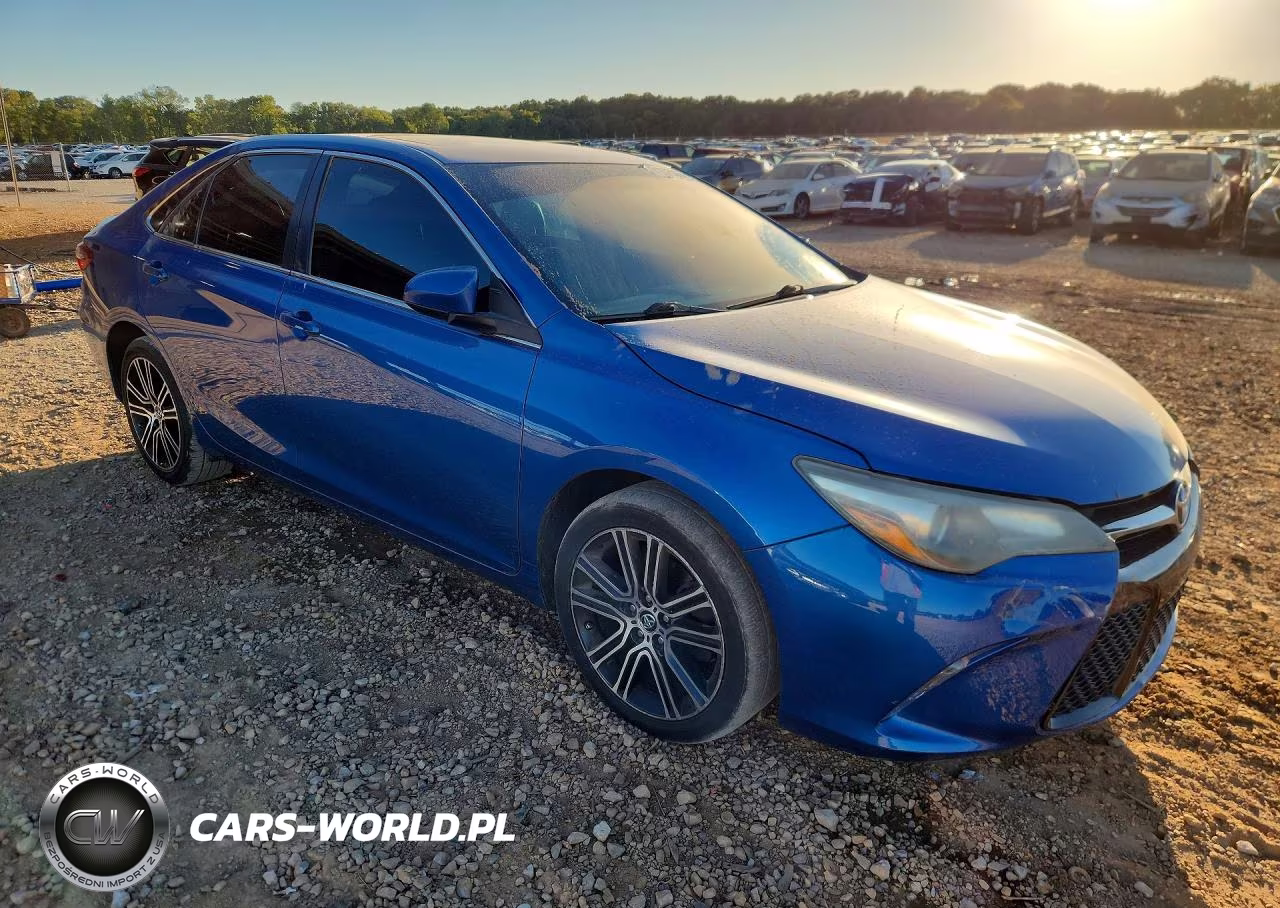 2016 Toyota Camry Special Edition VIN:4T1BF1FK6GU548072 - 4