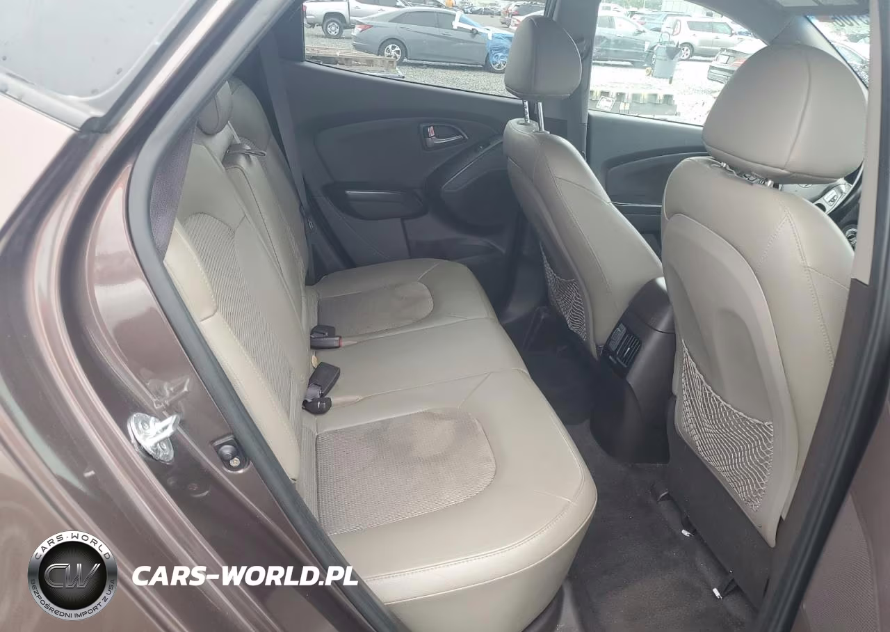 2015 Hyundai Tucson Se VIN:KM8JU3AG9FU014899 - 11