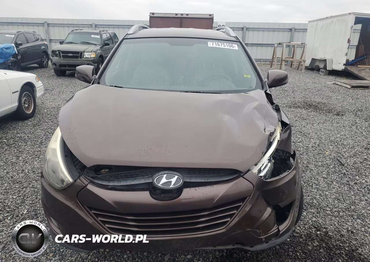 2015 Hyundai Tucson Se VIN:KM8JU3AG9FU014899 - 5