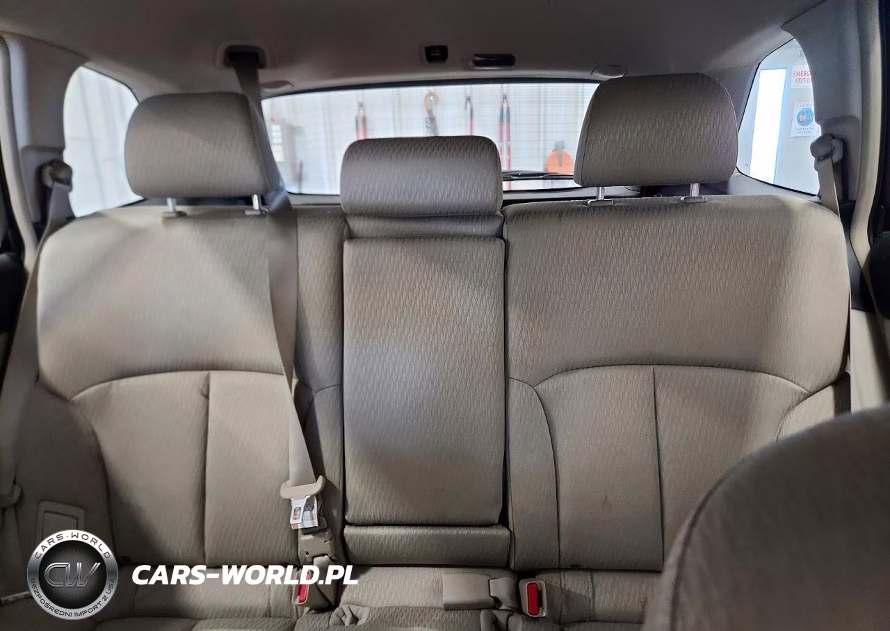 2011 Subaru Outback 2.5I VIN:4S4BRCAC9B3424606 - 10
