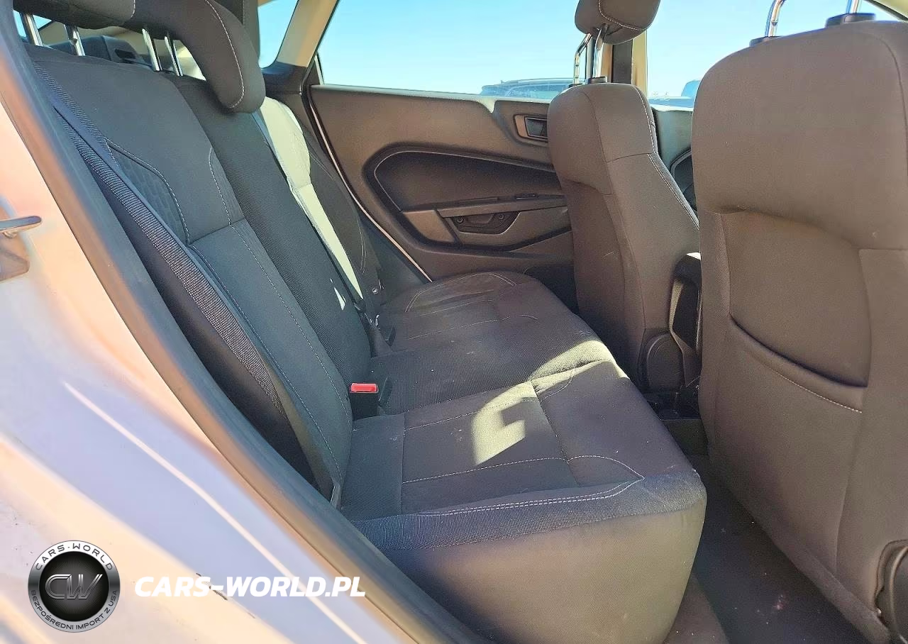 2019 Ford Fiesta Se VIN:3FADP4BJ2KM149719 - 10