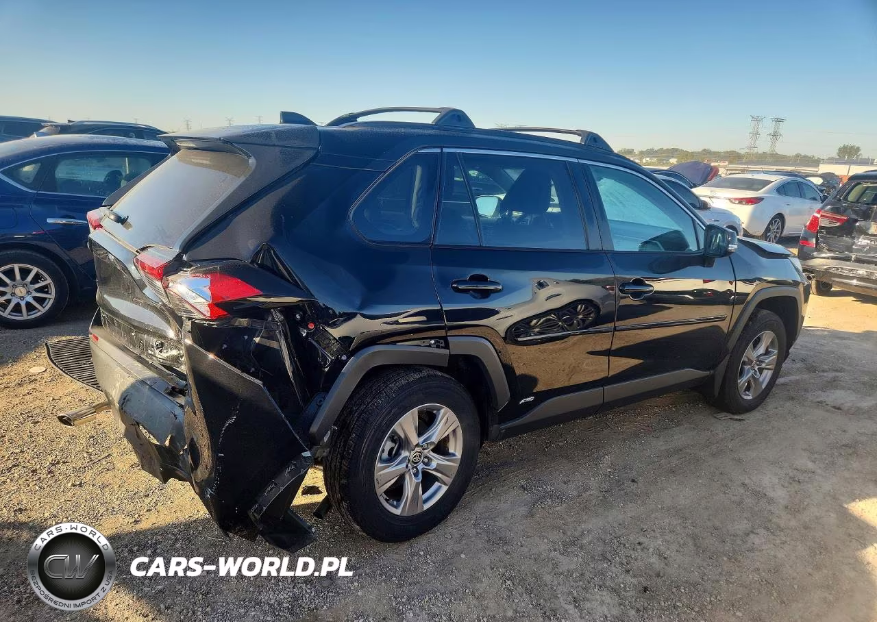 2024 Toyota Rav4 Hybrid Xle VIN:2T3RWRFV5RW200894 - 3