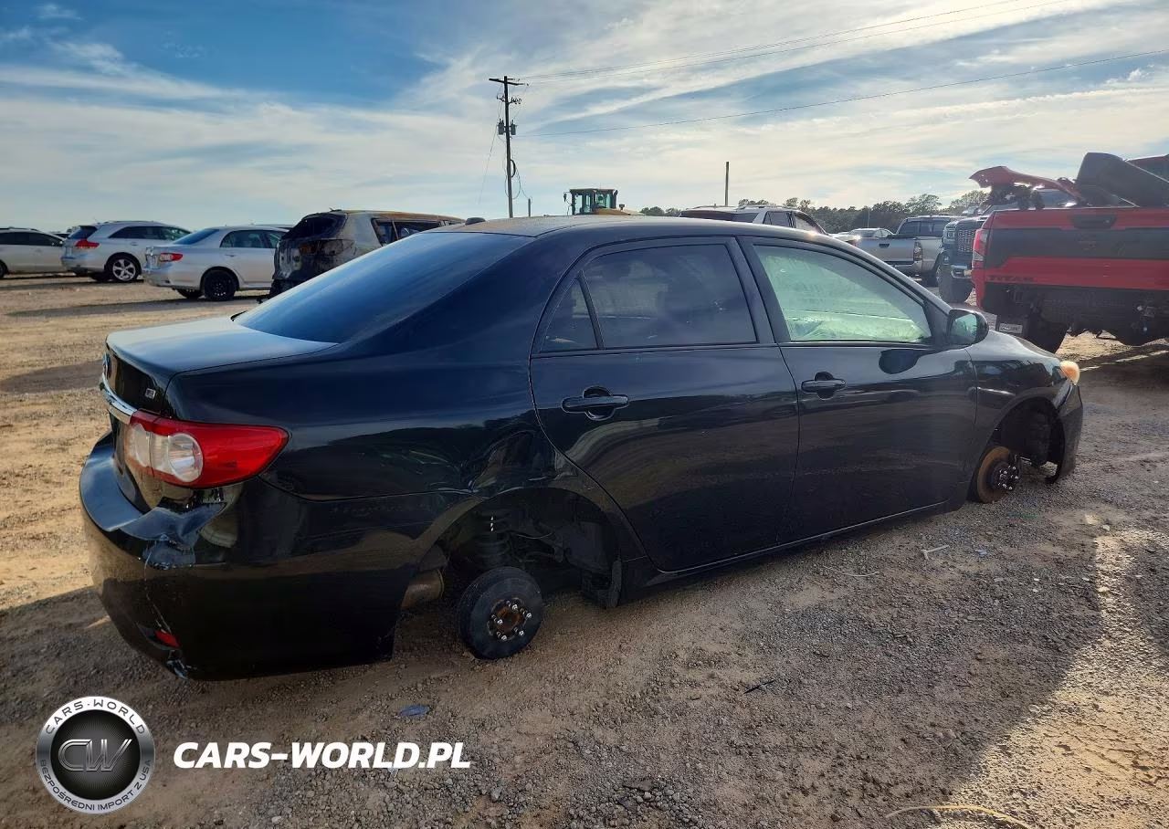 2011 Toyota Corolla Le VIN:JTDBU4EE5BJ095564 - 3