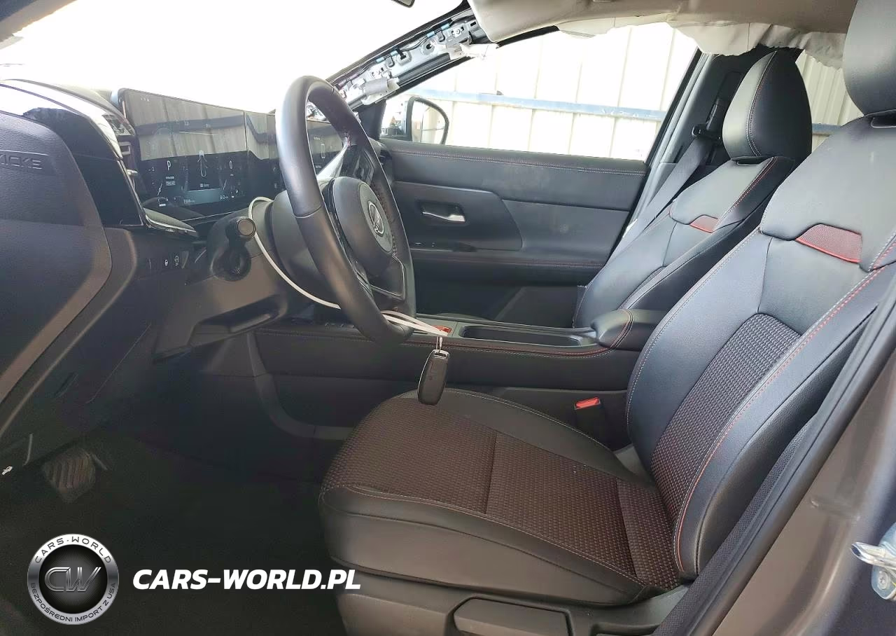 2026 Nissan Kicks Sr VIN:3N8AP6DA8TL381162 - 7