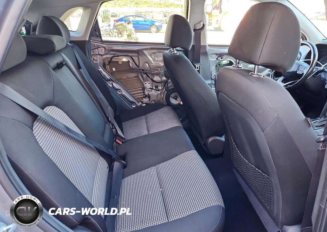 2021 Hyundai Kona Sel VIN:KM8K22AA7MU690961 - 10