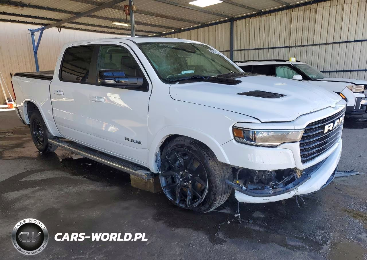 2026 Ram 1500 Laramie VIN:1C6SRFJP4TN443795 - 4