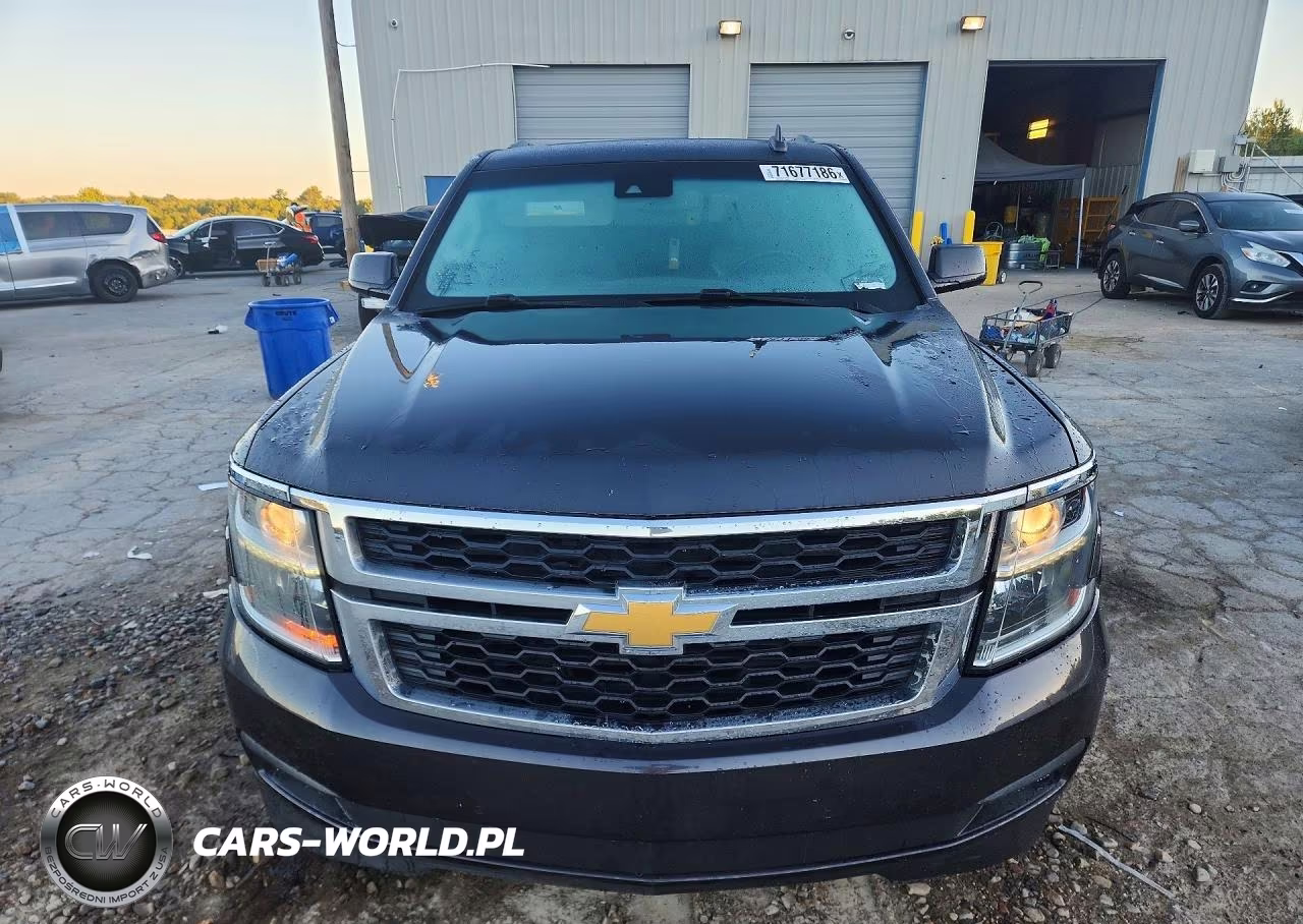 2017 Chevrolet Tahoe C1500 Lt VIN:1GNSCBKC8HR381968 - 5