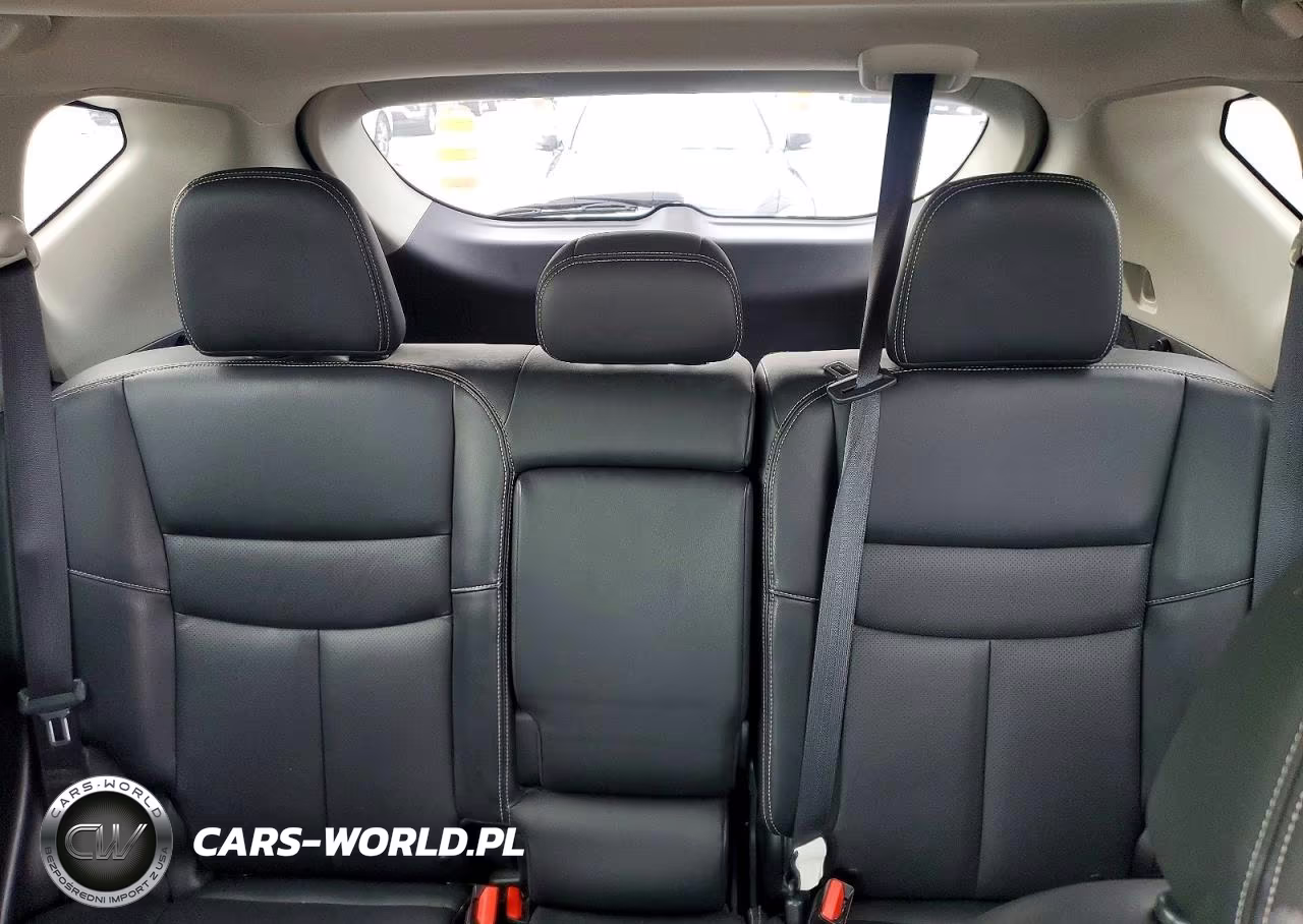 2018 Nissan Murano Platinum VIN:5N1AZ2MG3JN135518 - 10