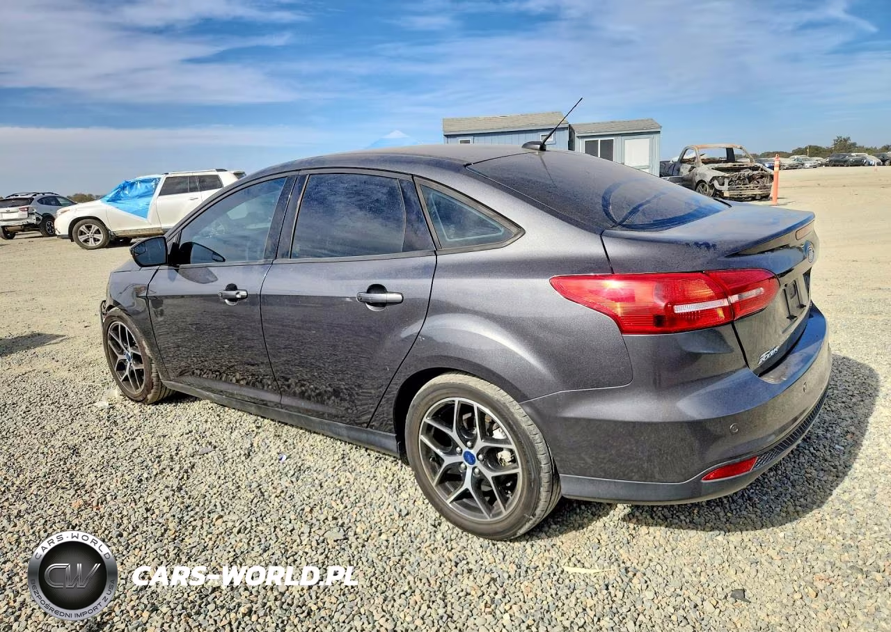 2017 Ford Focus Sel VIN:1FADP3H25HL223106 - 2