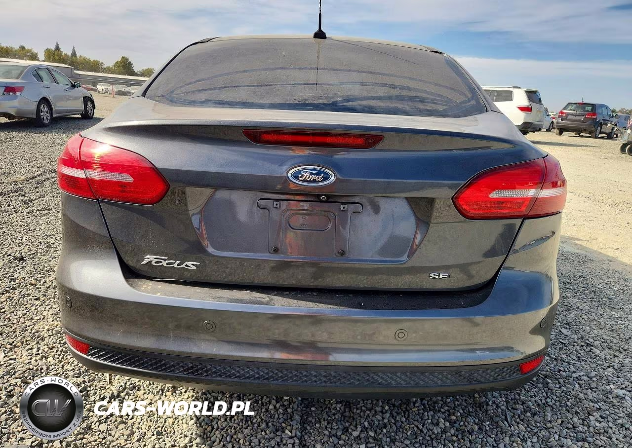 2017 Ford Focus Sel VIN:1FADP3H25HL223106 - 6