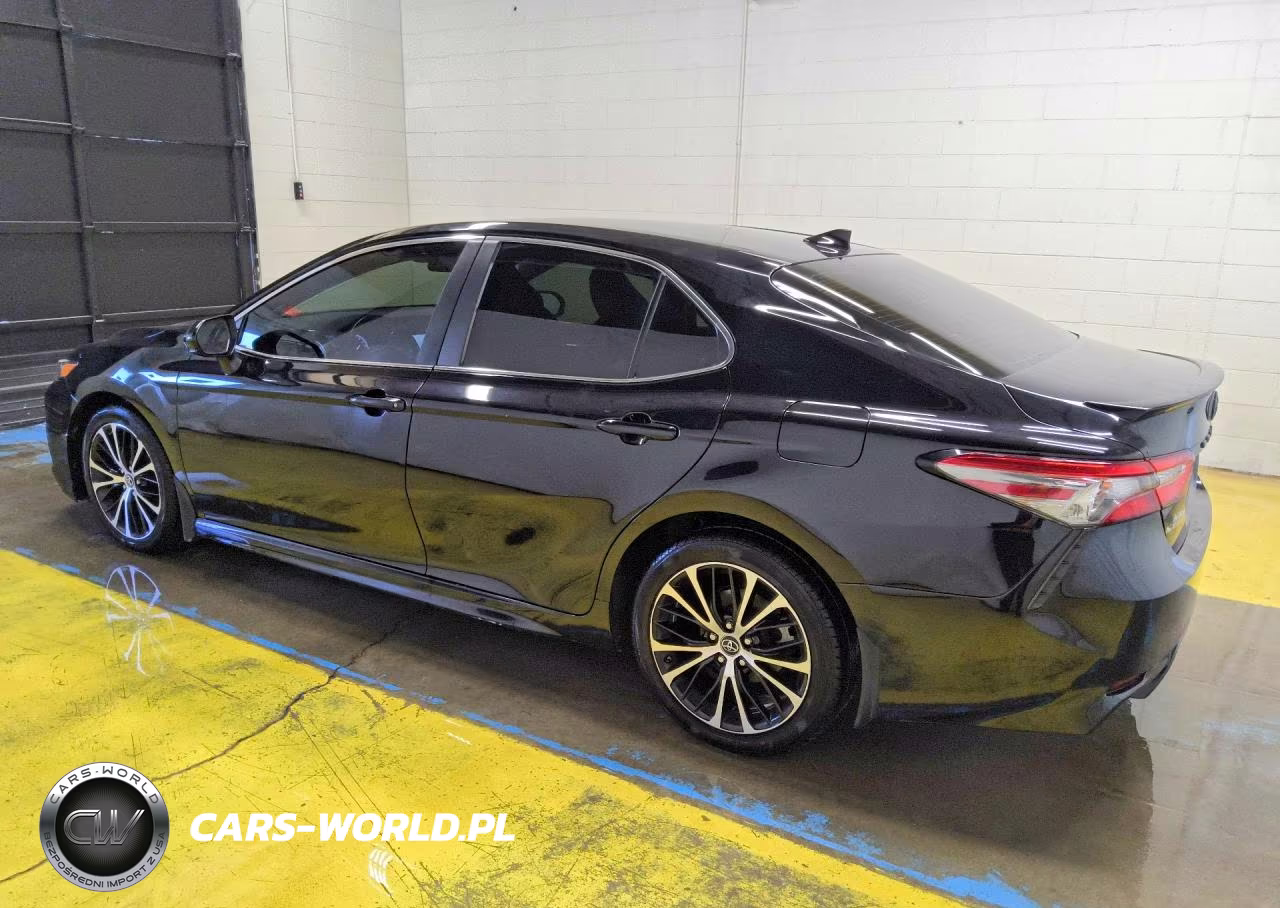 2019 Toyota Camry Se VIN:4T1B11HK7KU270822 - 2