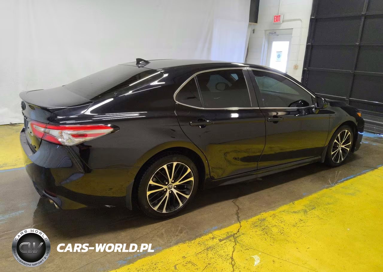 2019 Toyota Camry Se VIN:4T1B11HK7KU270822 - 3