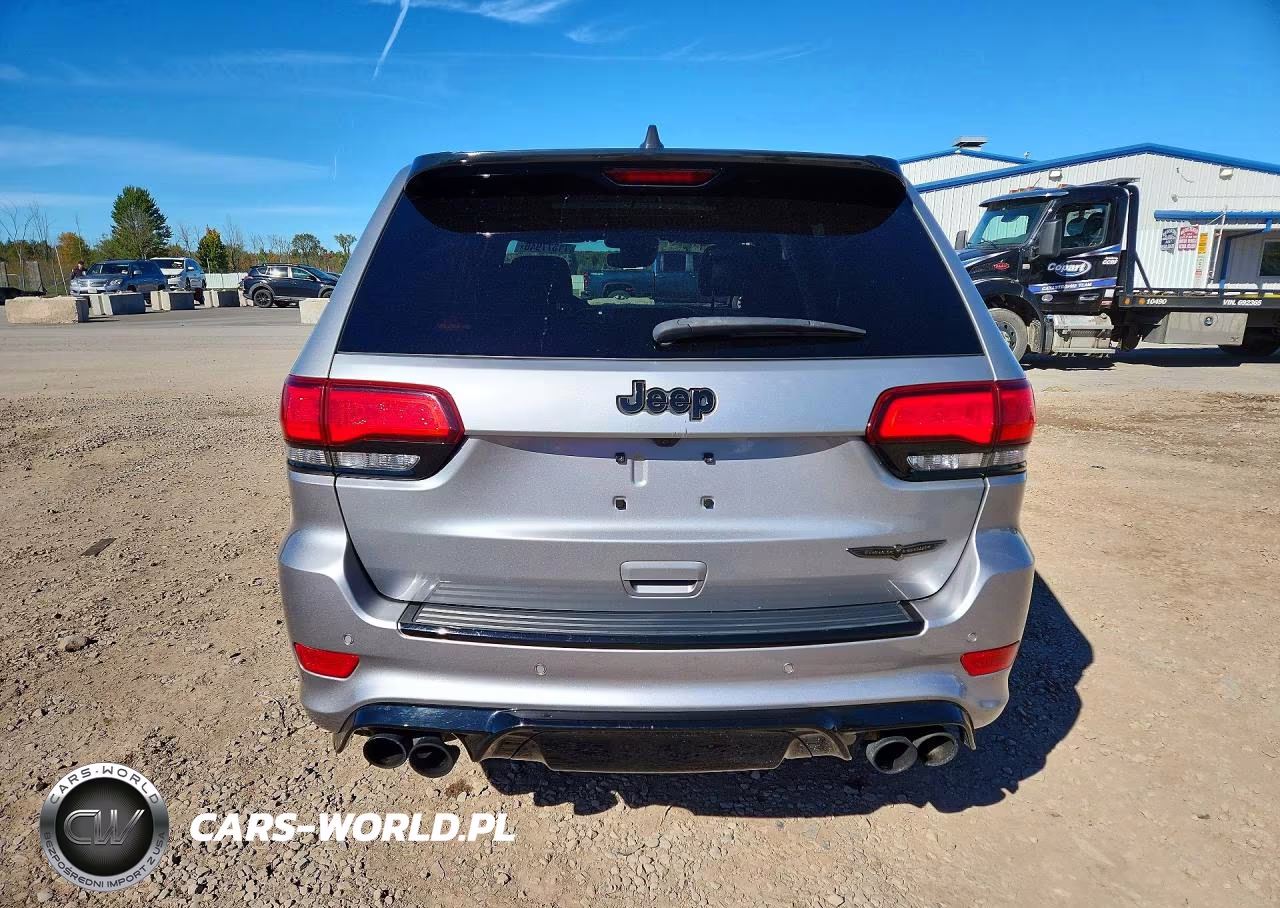 2018 Jeep Grand Cherokee Trackhawk VIN:1C4RJFN9XJC266611 - 6