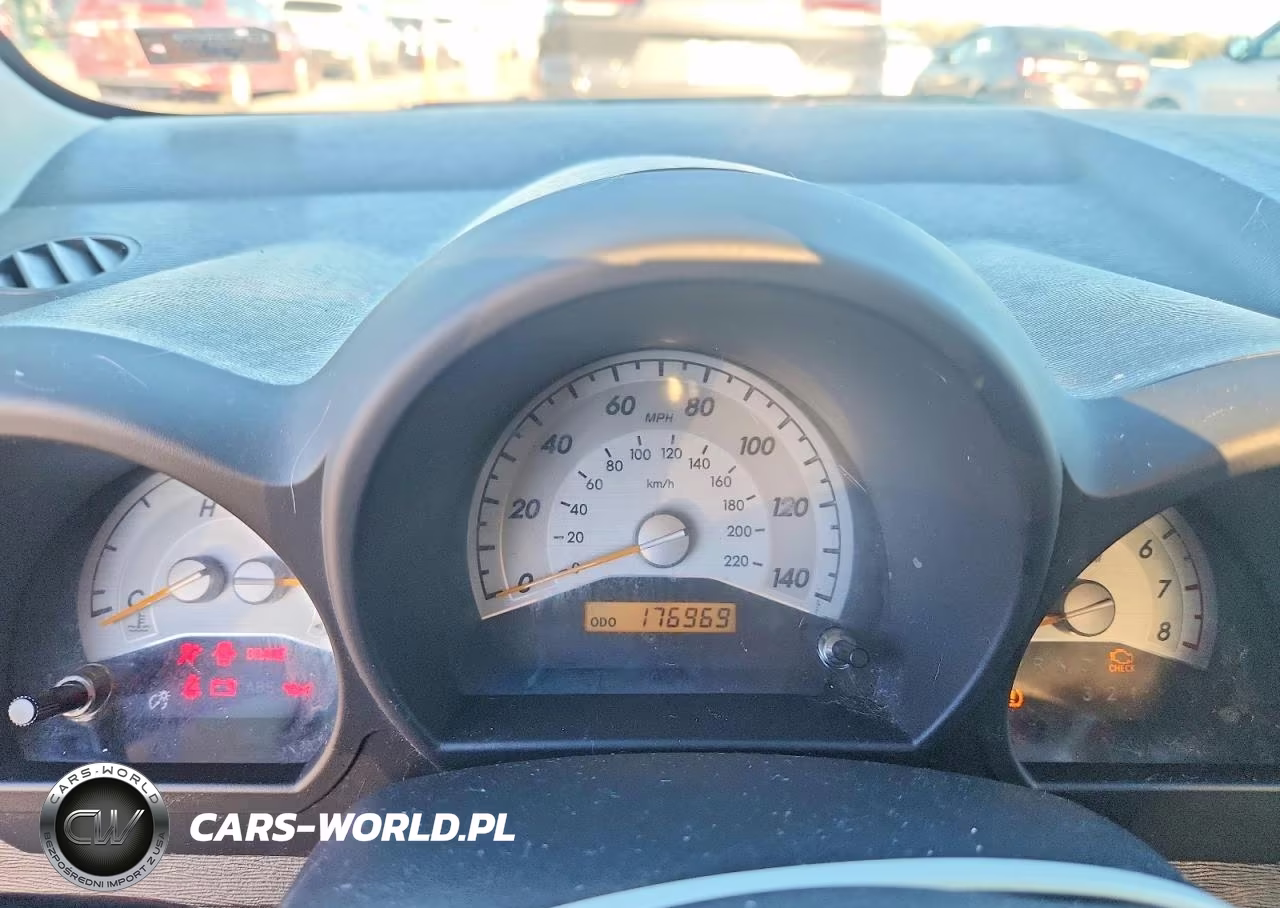 2006 Scion Tc Base VIN:JTKDE177760085710 - 9