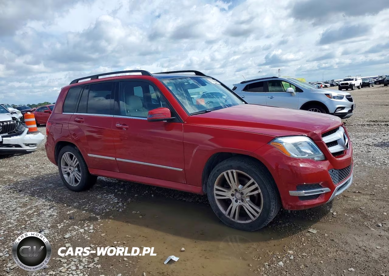 2015 Mercedes-Benz Glk 350 VIN:WDCGG5HB5FG441212 - 4