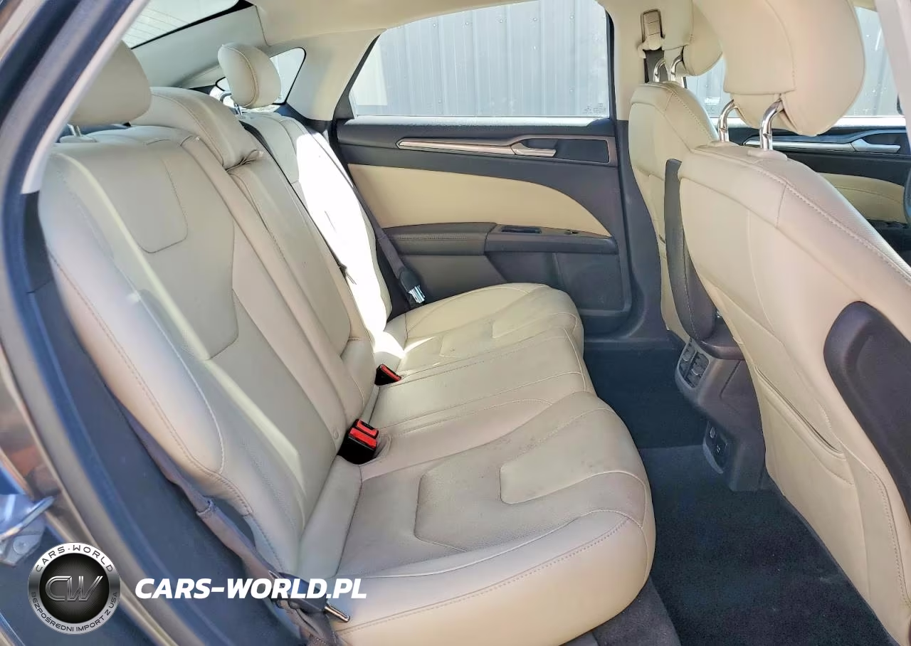 2015 Ford Fusion Titanium VIN:3FA6P0K93FR105731 - 10