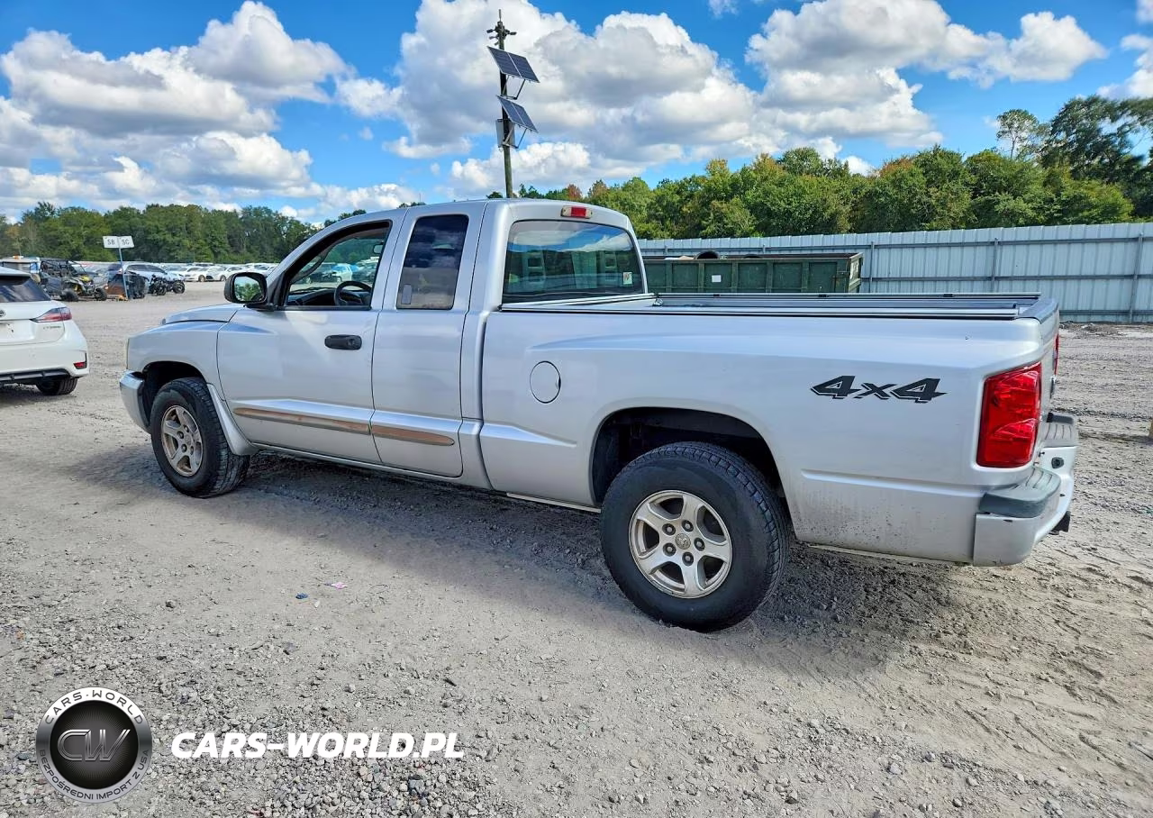 2005 Dodge Dakota Slt VIN:1D7HW42N55S110447 - 2