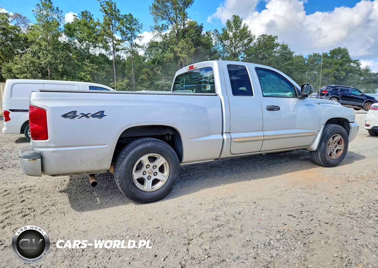 2005 Dodge Dakota Slt VIN:1D7HW42N55S110447 - 3