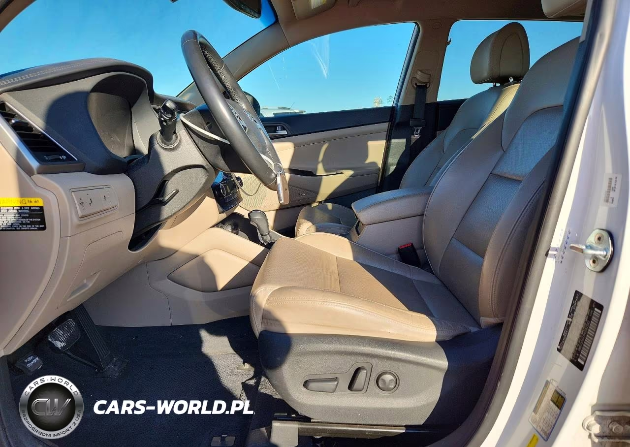 2017 Hyundai Tucson Se Plus VIN:KM8J33A47HU562542 - 7