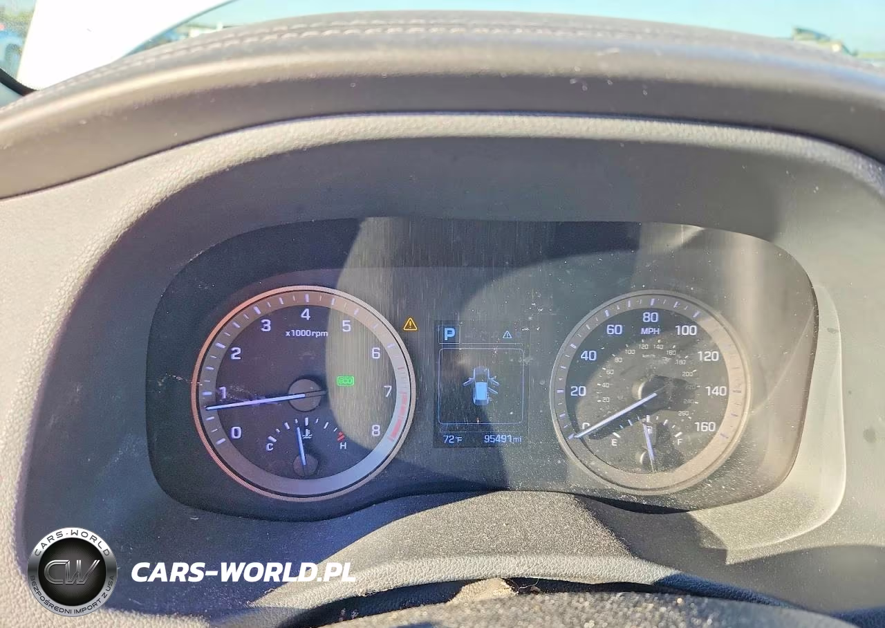 2017 Hyundai Tucson Se Plus VIN:KM8J33A47HU562542 - 9