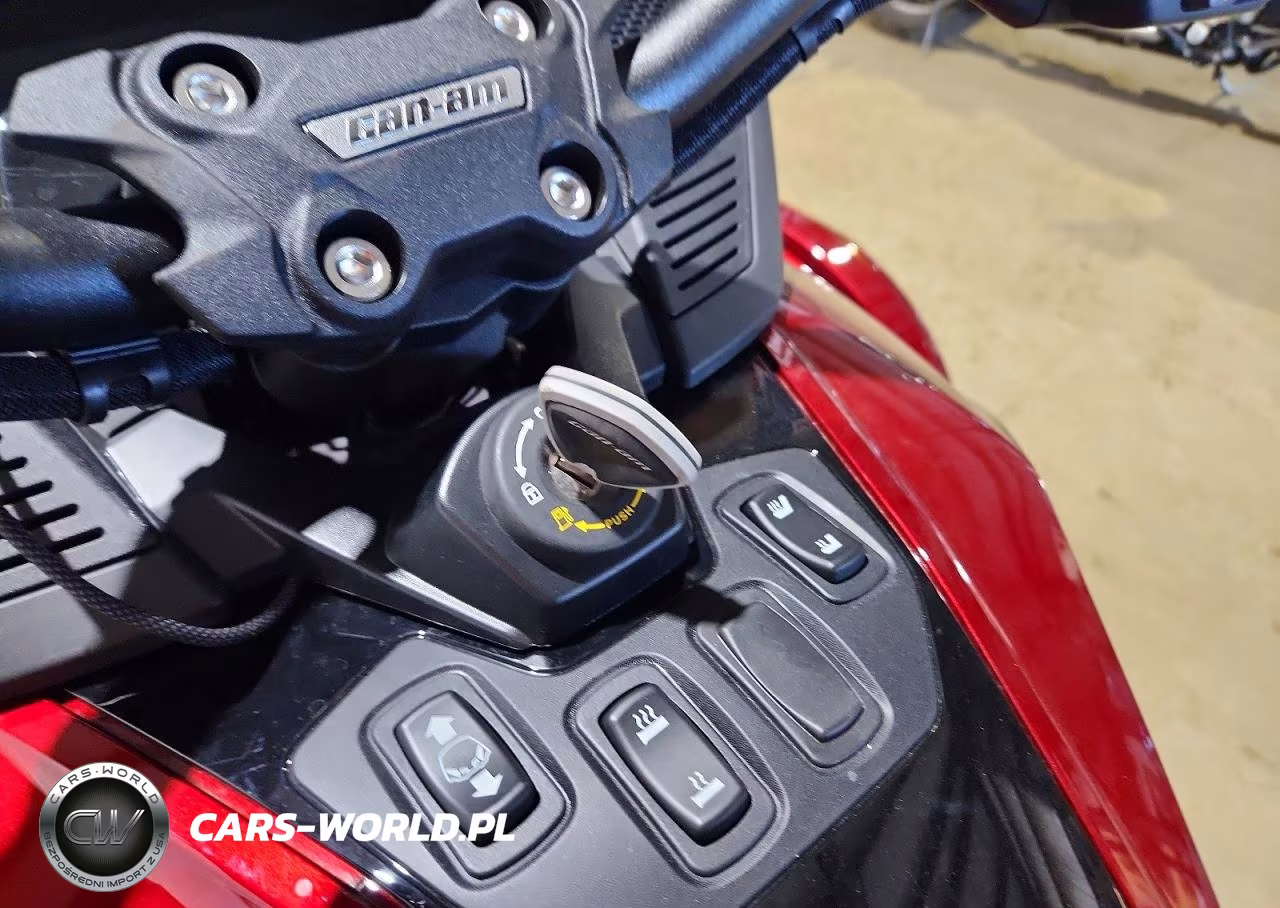 2024 Can-Am Spyder Roadster Rt VIN:2BXNBDD24RV005196 - 8