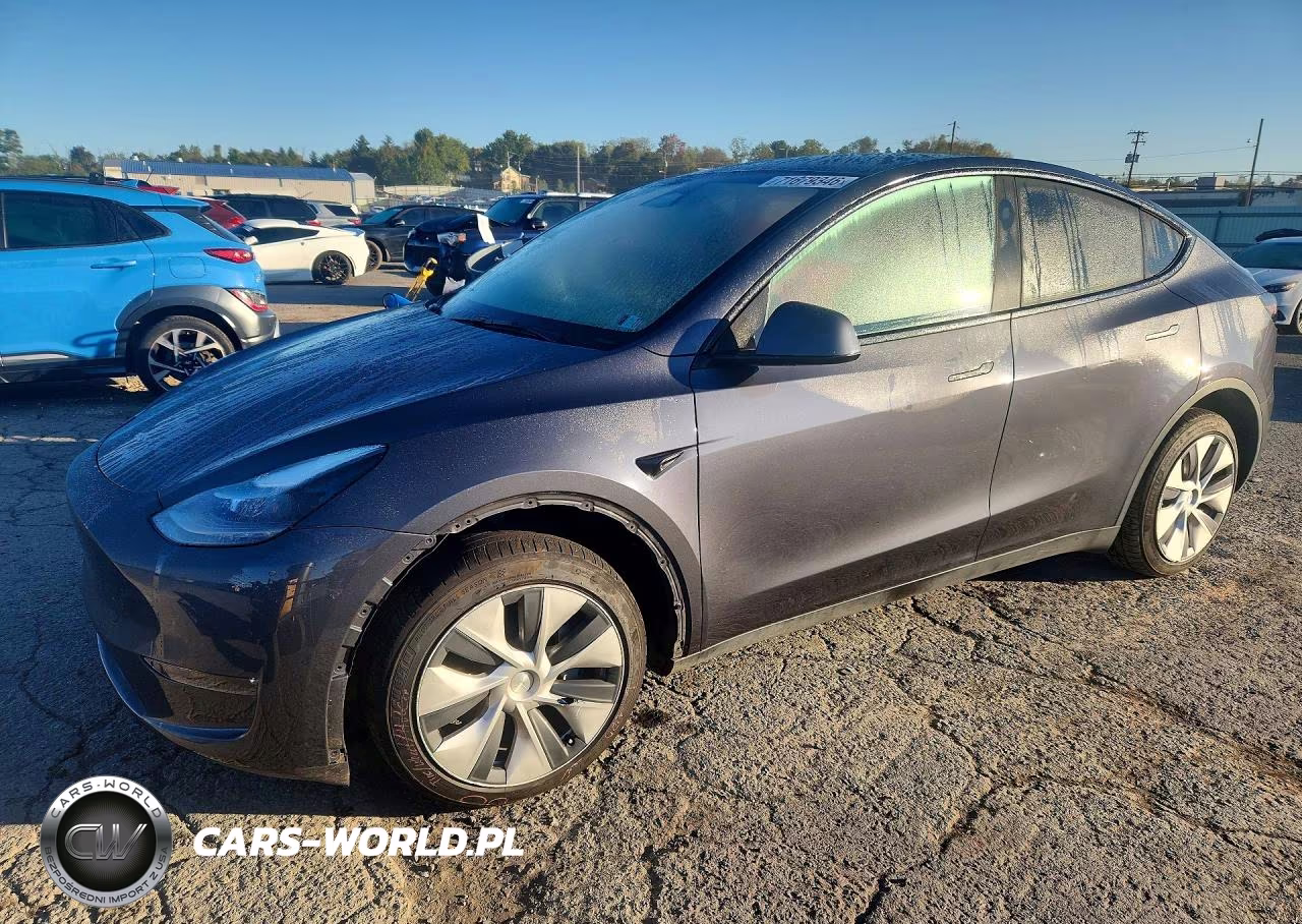 2023 Tesla Model Y – zdjęcie 1 z 13