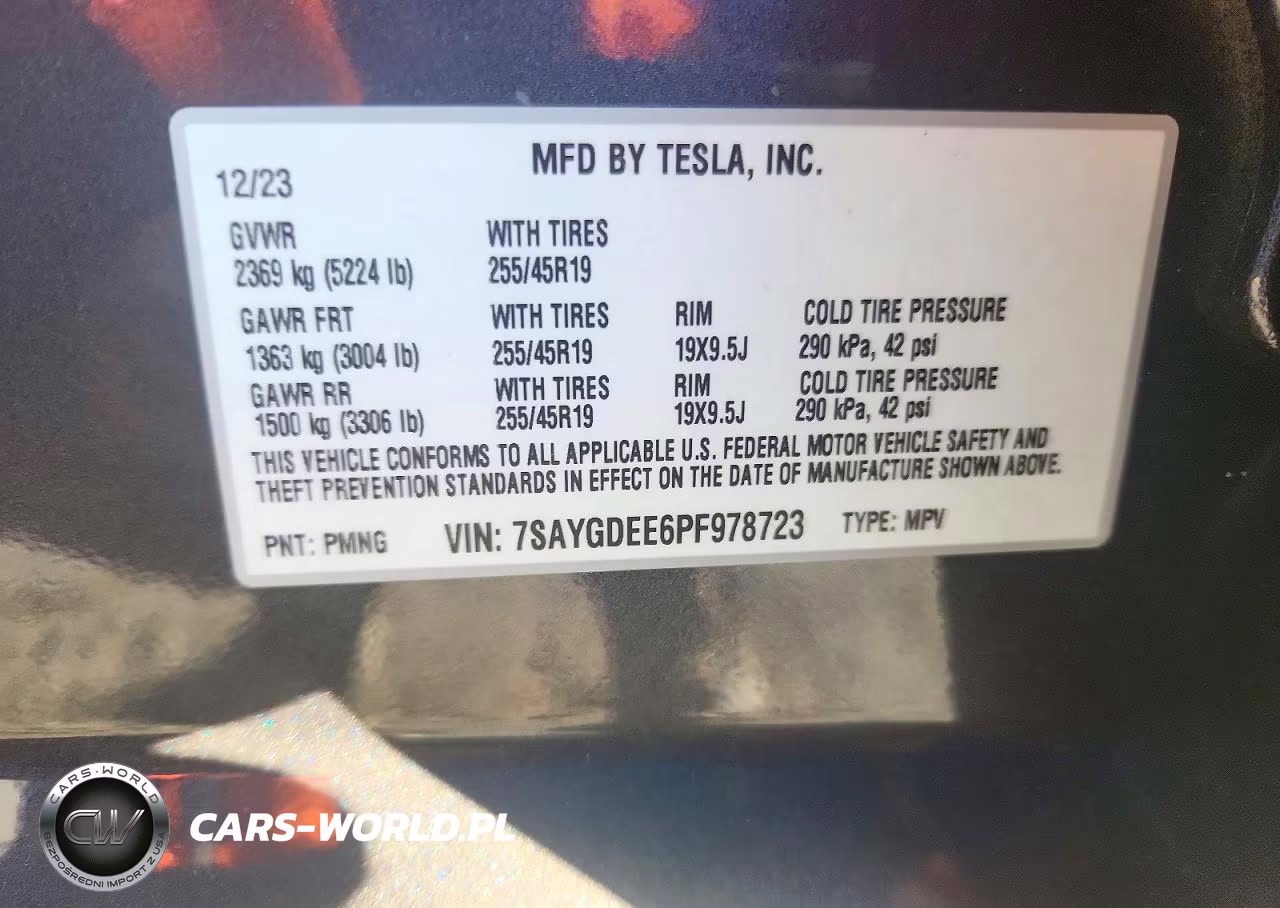 2023 Tesla Model Y VIN:7SAYGDEE6PF978723 - 13
