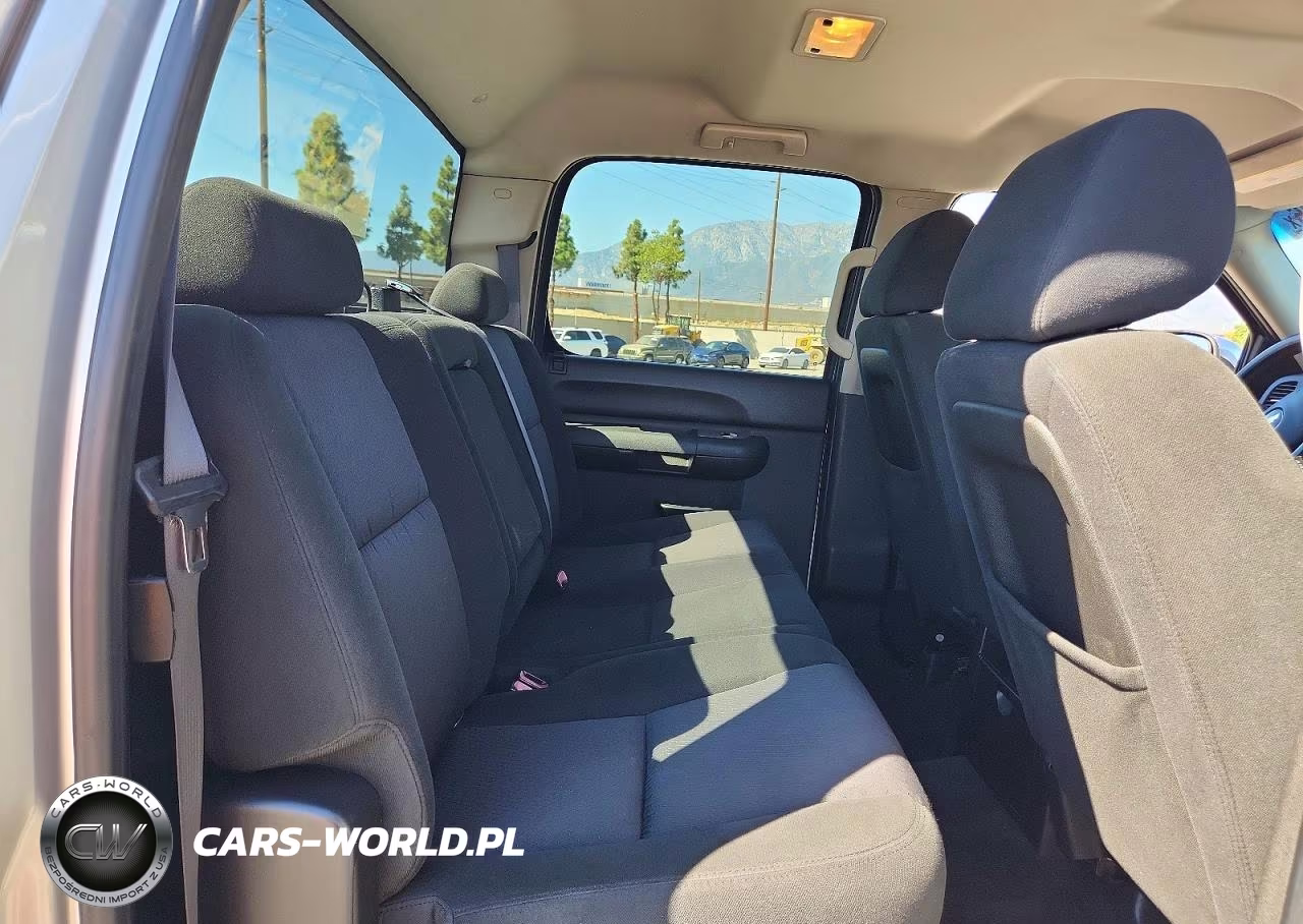 2011 Chevrolet Silverado C1500 Lt VIN:3GCPCSE08BG299102 - 10