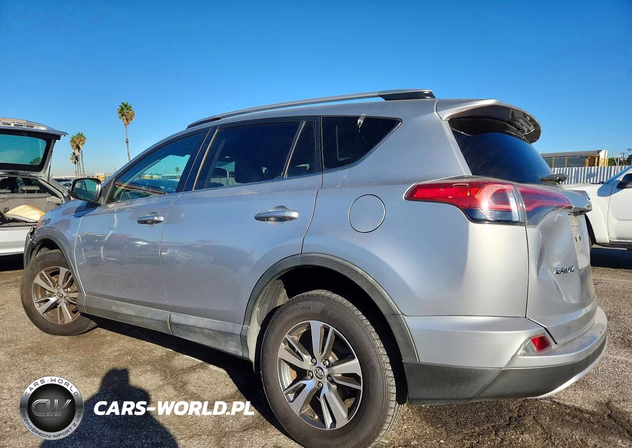 2016 Toyota Rav4 Xle VIN:2T3WFREV3GW252798 - 2