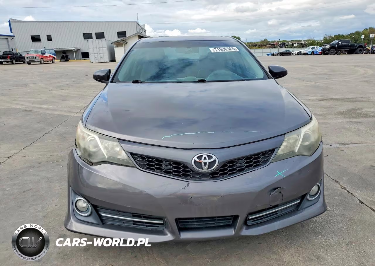 2014 Toyota Camry Se VIN:4T1BF1FKXEU735067 - 5