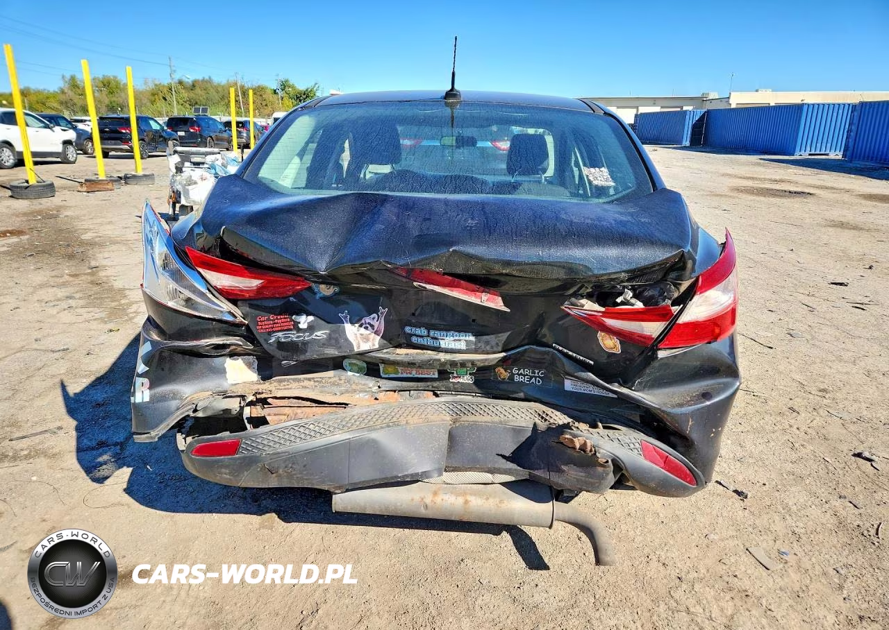 2013 Ford Focus S VIN:1FADP3E28DL270130 - 6