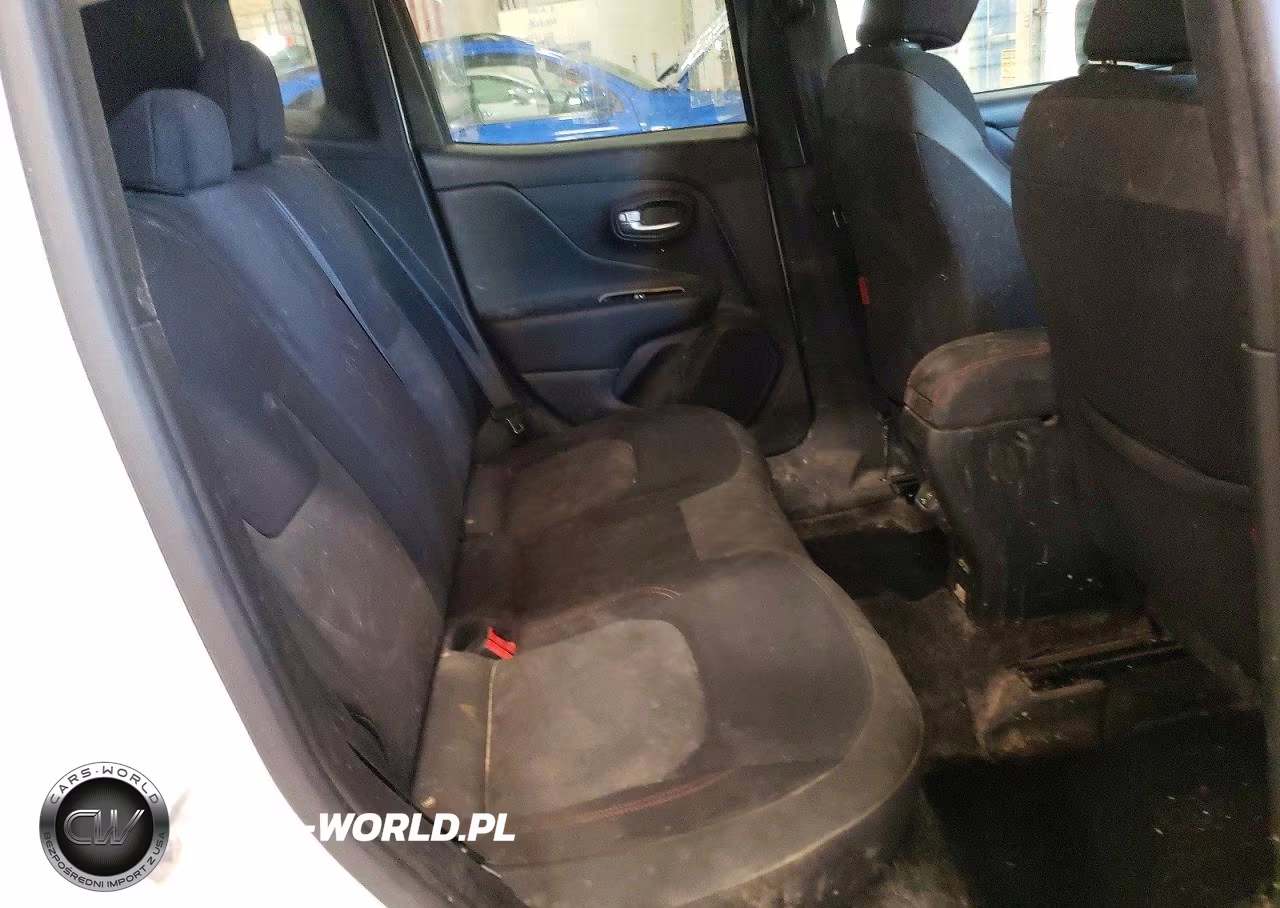 2020 Jeep Renegade Trailhawk VIN:ZACNJBC19LPL32260 - 11