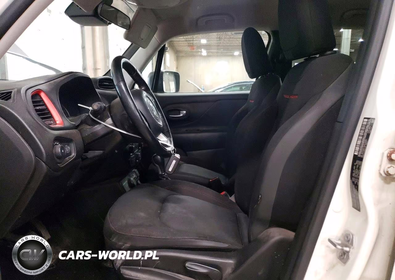 2020 Jeep Renegade Trailhawk VIN:ZACNJBC19LPL32260 - 7