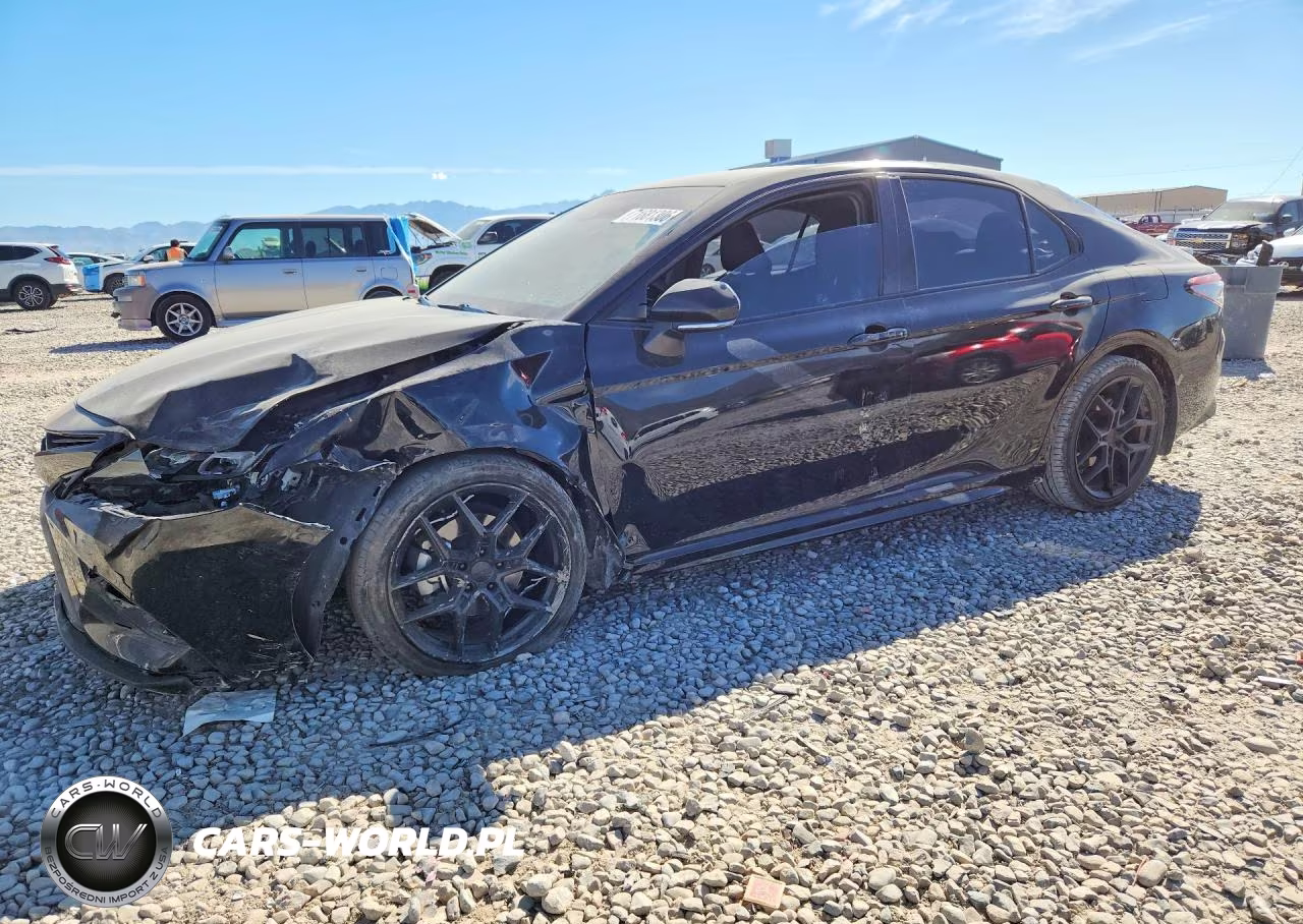 2023 Toyota Camry Se Nightshade – zdjęcie 1 z 12
