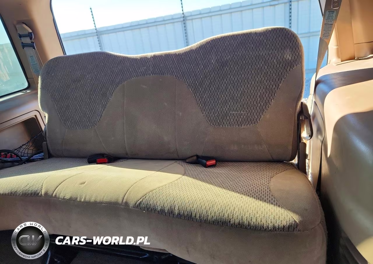 1999 Ford Expedition VIN:1FMPU18L7XLA59994 - 10