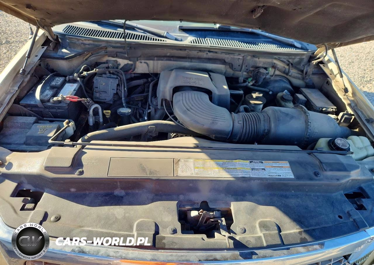 1999 Ford Expedition VIN:1FMPU18L7XLA59994 - 12