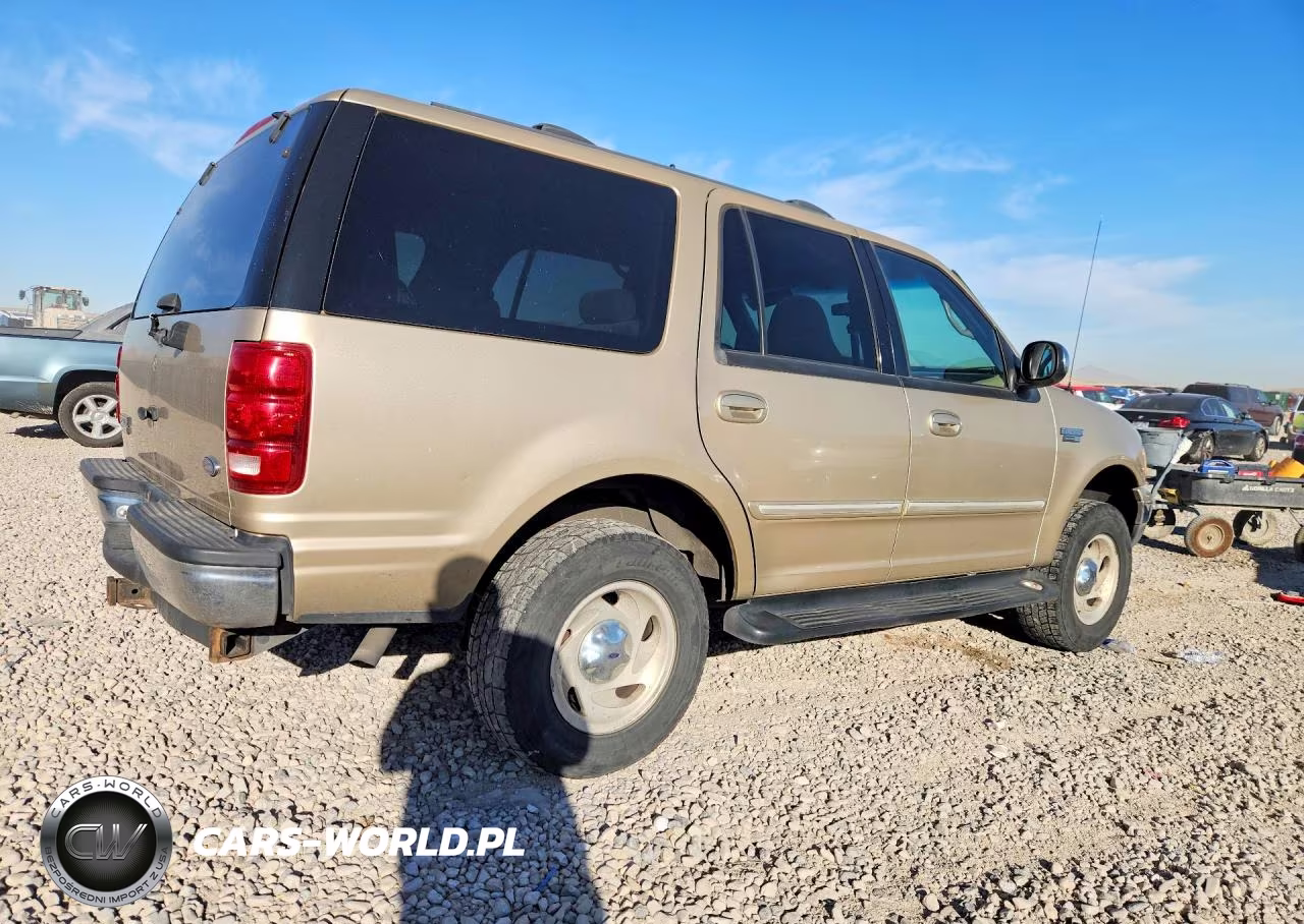 1999 Ford Expedition VIN:1FMPU18L7XLA59994 - 3