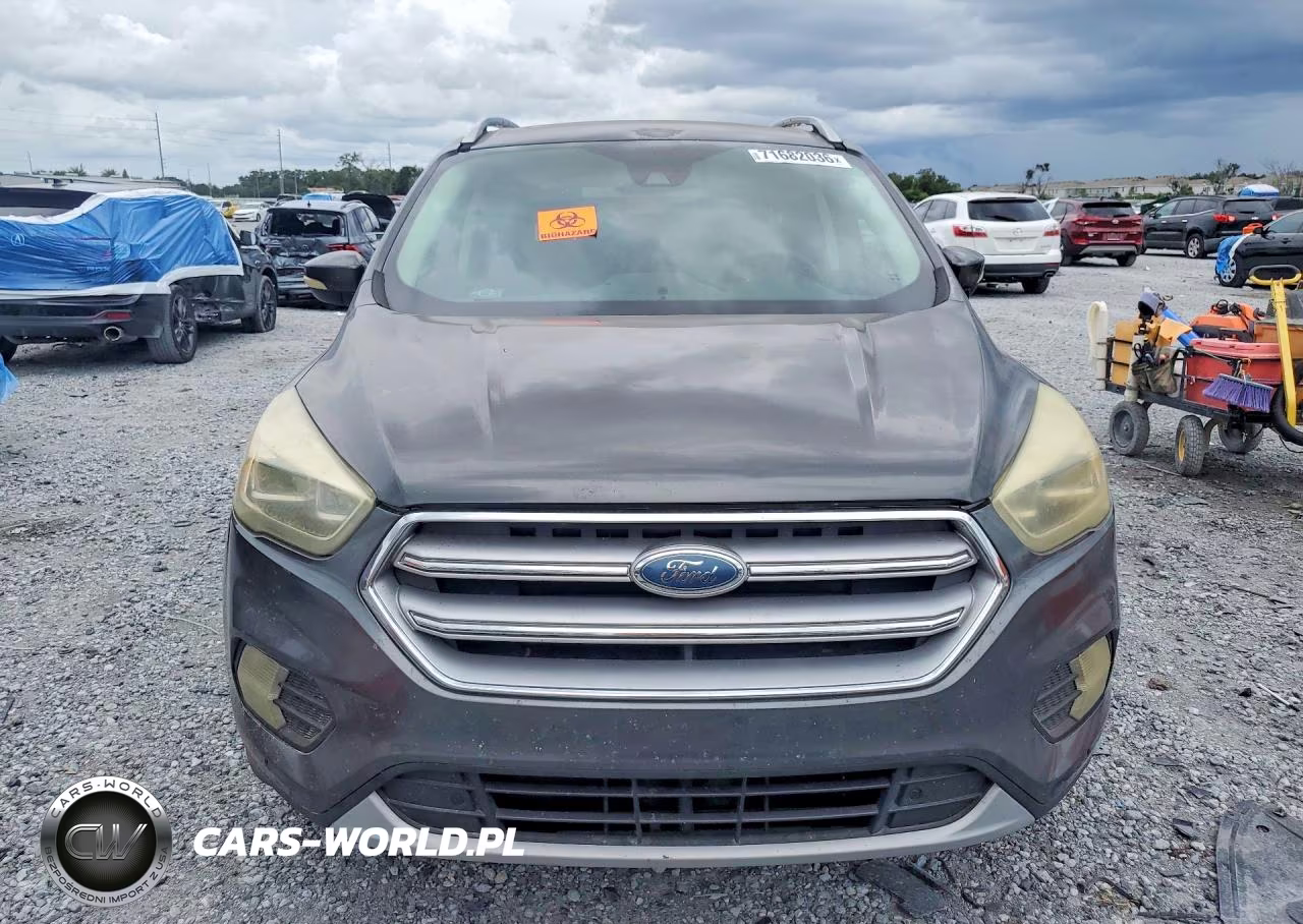 2017 Ford Escape Titanium VIN:1FMCU0JDXHUA88980 - 5