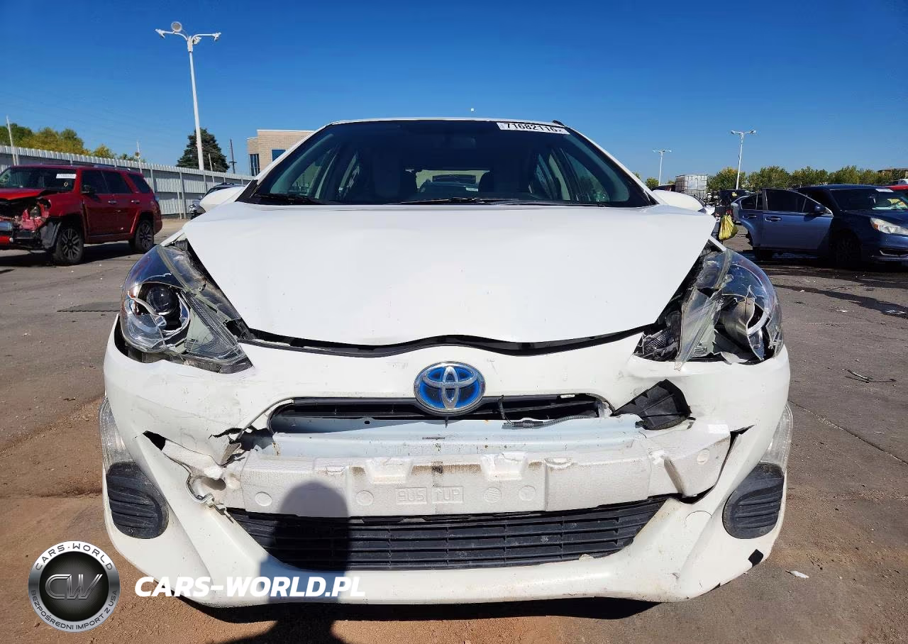 2016 Toyota Prius C One VIN:JTDKDTB33G1126055 - 5