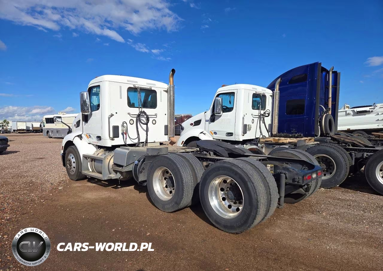 2019 Peterbilt 579 Semi Truck VIN:1XPBDP9X0KD630519 - 2