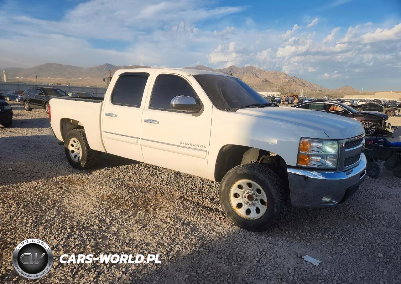 2013 Chevrolet Silverado C1500 Lt VIN:3GCPCSE04DG153105 - 4