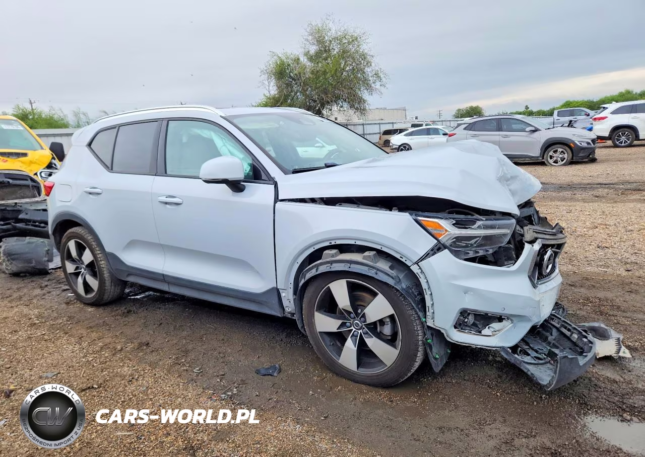 2021 Volvo Xc40 T5 Momentum VIN:YV4162UK6M2422002 - 4