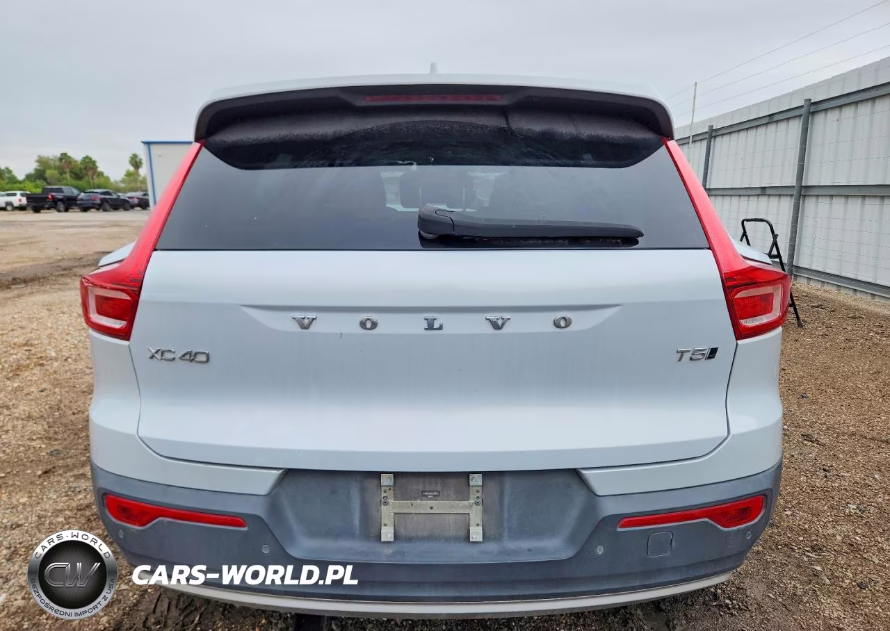 2021 Volvo Xc40 T5 Momentum VIN:YV4162UK6M2422002 - 6