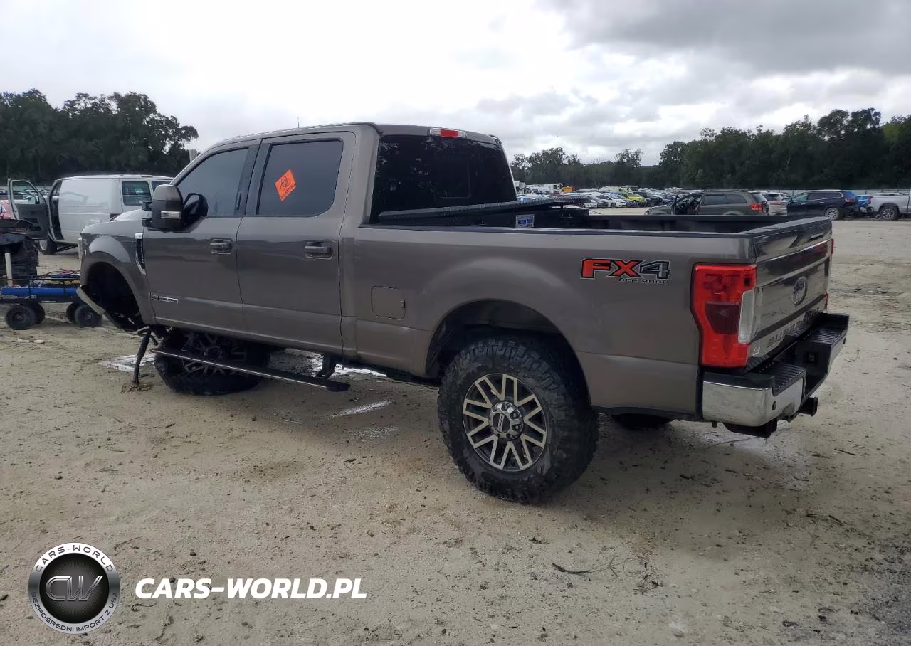 2018 Ford F250 Super Duty VIN:1FT7W2BT2JEB63477 - 2