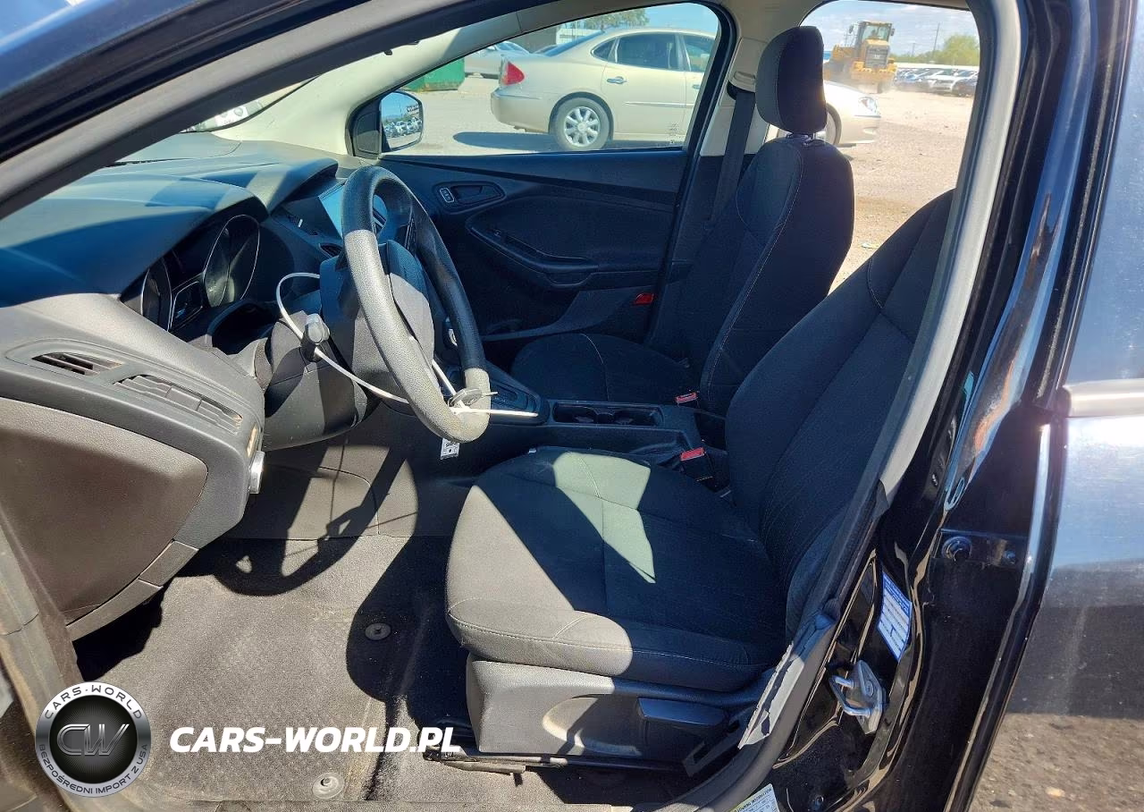 2016 Ford Focus S VIN:1FADP3E27GL360440 - 7