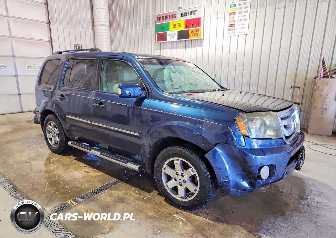 2011 Honda Pilot Touring VIN:5FNYF4H99BB011076 - 4