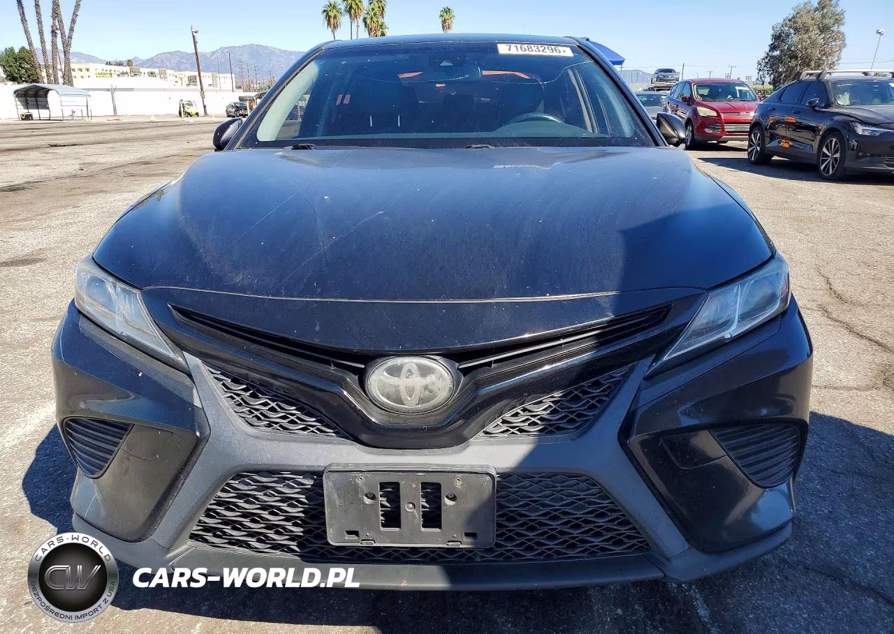 2018 Toyota Camry Se VIN:JTNB11HK4J3025321 - 5