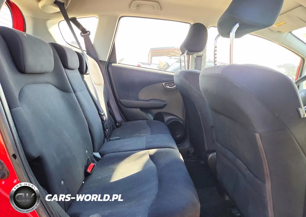2009 Honda Fit Sport VIN:JHMGE88499S073695 - 10